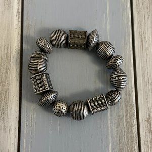 Vintage 80's Funky Chunky Beaded Stretch Bracelet w Antiqued Silver Tone Beads